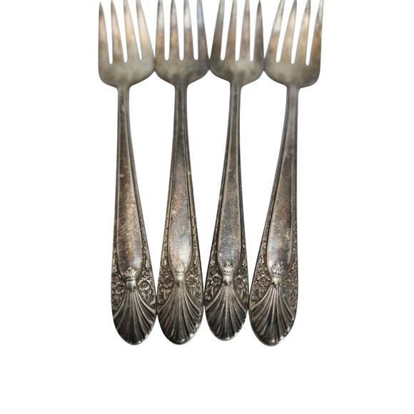 Radiance 1939 Crown Silverplate Salad Forks 6" International Silver Lot of 4 VTG - Picture 5 of 8
